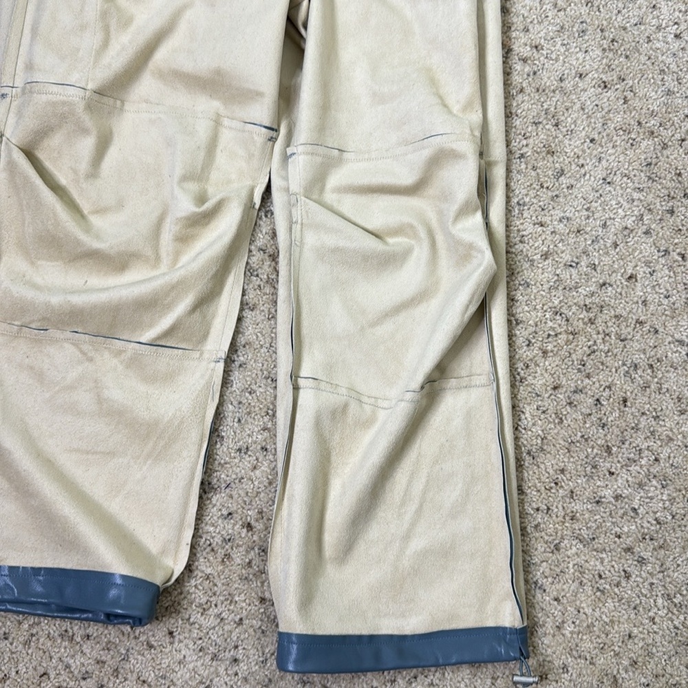 Anthropologie Avec Les Filles Vegan Leather Cargo pants size large - Picture 7 of 9